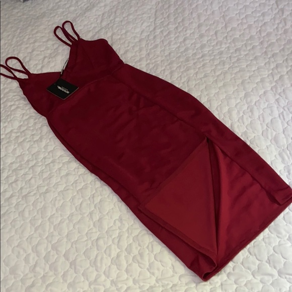 Midi red dress - Picture 3 of 3